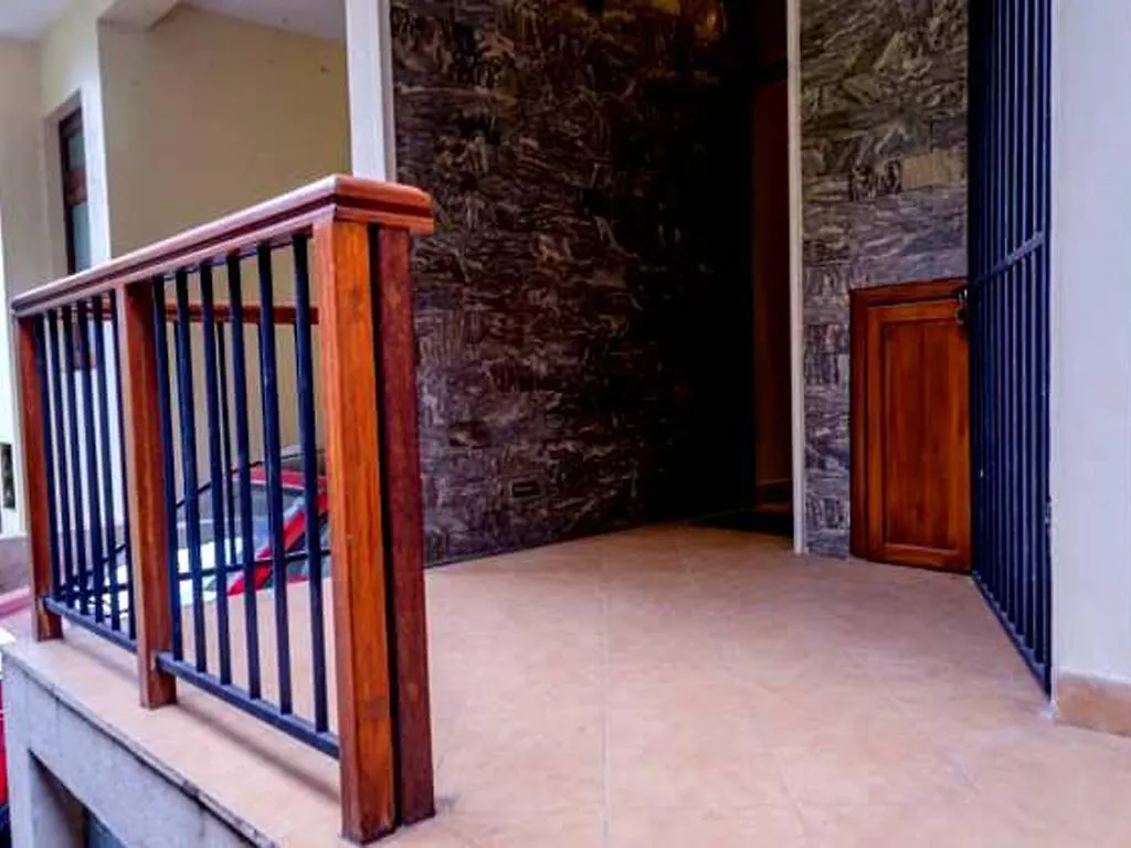 Daire Lake Reach Residence Kandy