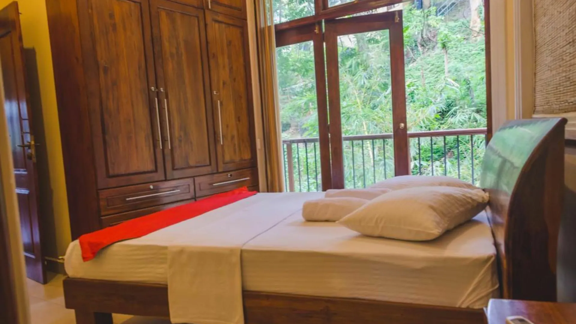 Lake Reach Residence Kandy 0*,